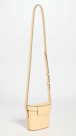 Strathberry Safari Bag -Jacquemus Shop stber301371e808 1677962350820 2 0. UX357 QL90