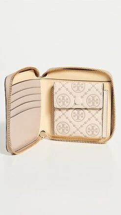 Tory Burch T Monogram Contrast Embossed Bi-Fold Wallet -Jacquemus Shop toryb493541ce93 1644249858138 2 0. UX357 QL90