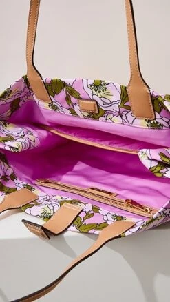 Tory Burch Ella Printed Tote -Jacquemus Shop toryb5007220dce 1683233817313 2 0. UX357 QL90