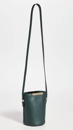 Victoria Beckham Mini Bucket Bag -Jacquemus Shop vbedb3024412007 1663947949917 2 0. UX357 QL90