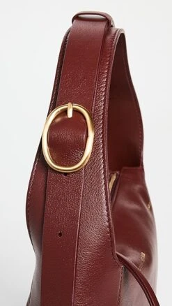 Victoria Beckham Small Hobo Moon Bag -Jacquemus Shop vbedb3024510701 1668014615907 2 0. UX357 QL90