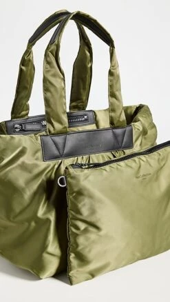 Vee Collective Caba Tote -Jacquemus Shop veeco3003514fce 1677192129354 2 0. UX357 QL90