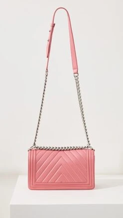 What Goes Around Comes Around Chanel Pink Lambskin Chevron Boy Medium -Jacquemus Shop wgadb3647511de9 1674860351394 2 0. UX357 QL90