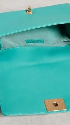 What Goes Around Comes Around Chanel Green Lambskin Boy Medium -Jacquemus Shop wgadb36581102c8 1676568573581 2 0. UX357 QL90