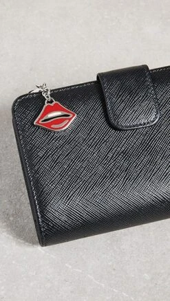 What Goes Around Comes Around Prada Black Saffiano Wallet 9 What Goes Around Comes Around Prada Black Saffiano Wallet -Jacquemus Shop wgadb366481071b 1678219417873 2 0. UX357 QL90