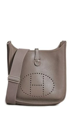 What Goes Around Comes Around Hermes Grey Clemence Evelyne III Pm Bag 13 What Goes Around Comes Around Hermes Grey Clemence Evelyne III Pm Bag -Jacquemus Shop wgadb3678910192 1681150378673 2 0. UX357 QL90