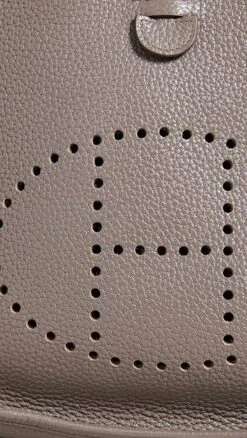 What Goes Around Comes Around Hermes Grey Clemence Evelyne III Pm Bag 11 What Goes Around Comes Around Hermes Grey Clemence Evelyne III Pm Bag -Jacquemus Shop wgadb3678910192 1681150378984 2 0. UX357 QL90