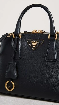 What Goes Around Comes Around Prada Black Saffiano Promenade Satchel -Jacquemus Shop wgadb367911071b 1681151039887 2 0. UX357 QL90