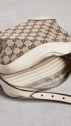 What Goes Around Comes Around Gucci White Canvas Bree Crossbody Bag 11 What Goes Around Comes Around Gucci White Canvas Bree Crossbody Bag -Jacquemus Shop wgadb36818102ca 1681837265364 2 0. UX357 QL90