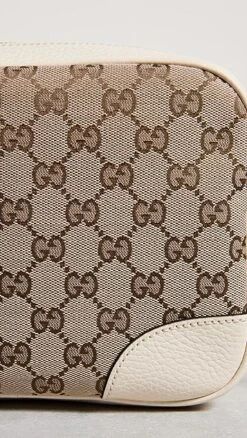 What Goes Around Comes Around Gucci White Canvas Bree Crossbody Bag 10 What Goes Around Comes Around Gucci White Canvas Bree Crossbody Bag -Jacquemus Shop wgadb36818102ca 1681837265386 2 0. UX357 QL90