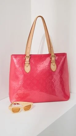 What Goes Around Comes Around Louis Vuitton Pink Vernis Brentwood Bag -Jacquemus Shop wgadb3682311de9 1681924425465 2 0. UX357 QL90