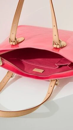 What Goes Around Comes Around Louis Vuitton Pink Vernis Brentwood Bag -Jacquemus Shop wgadb3682311de9 1681924425735 2 0. UX357 QL90