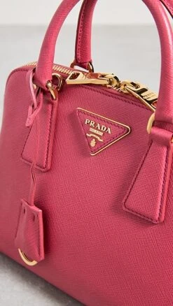 What Goes Around Comes Around Prada Pink Saffiano Promenade Small Bag -Jacquemus Shop wgadb3682811de9 1681841095961 2 0. UX357 QL90