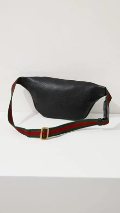 What Goes Around Comes Around Gucci Black Leather Logo Print Belt Bag Small -Jacquemus Shop wgadb368391071b 1681847631532 2 0. UX357 QL90