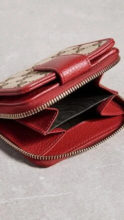 What Goes Around Comes Around Gucci Red Canvas French Zip-Around Wallet -Jacquemus Shop wgadb36853102d9 1681999281947 2 0. UX357 QL90