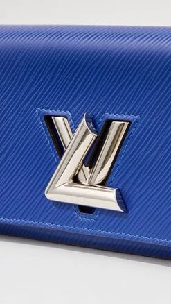 What Goes Around Comes Around Louis Vuitton Blue Epi Ab Twist Wallet -Jacquemus Shop wgadb36879102c9 1683299194217 2 0. UX357 QL90