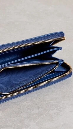 What Goes Around Comes Around Prada Blue Saffiano Zip Around Wallet -Jacquemus Shop wgadb36927102c9 1684252539763 2 0. UX357 QL90