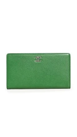 What Goes Around Comes Around Chanel Green Caviar Long Wallet -Jacquemus Shop wgadb36941102c8 1684246683752 2 0. UX357 QL90